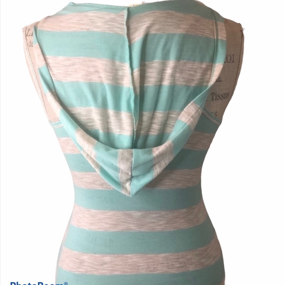 Lily Bleu Beach Maxi Dress - Picture 2 of 6